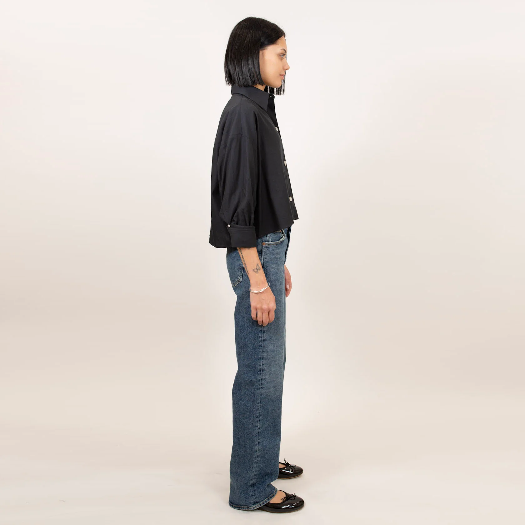 Kat Crop Shirt - Image 11