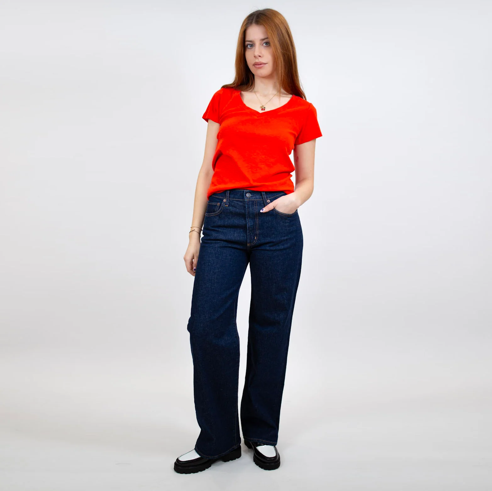 New Lily V-Neck Tee - Image 20