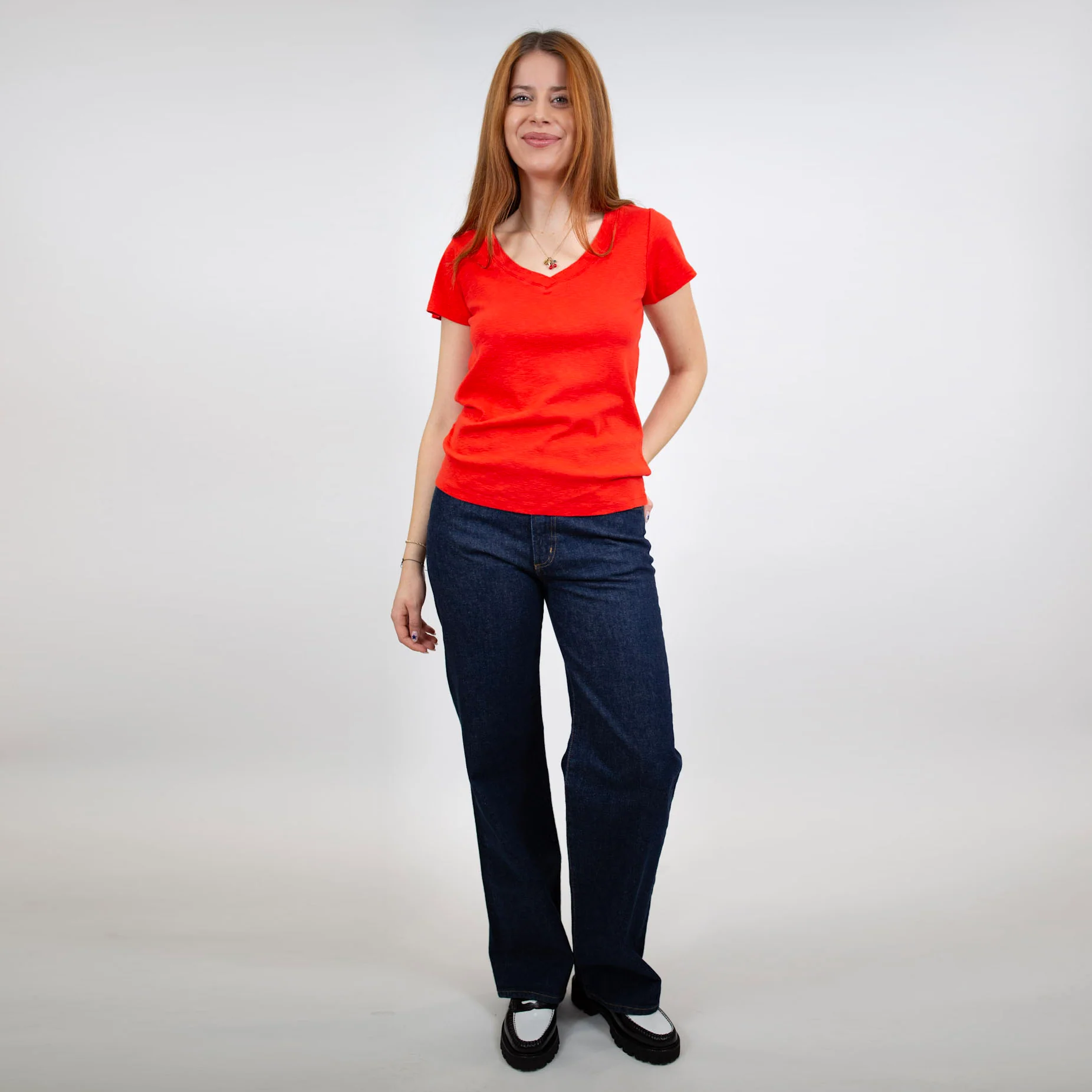 New Lily V-Neck Tee - Image 21